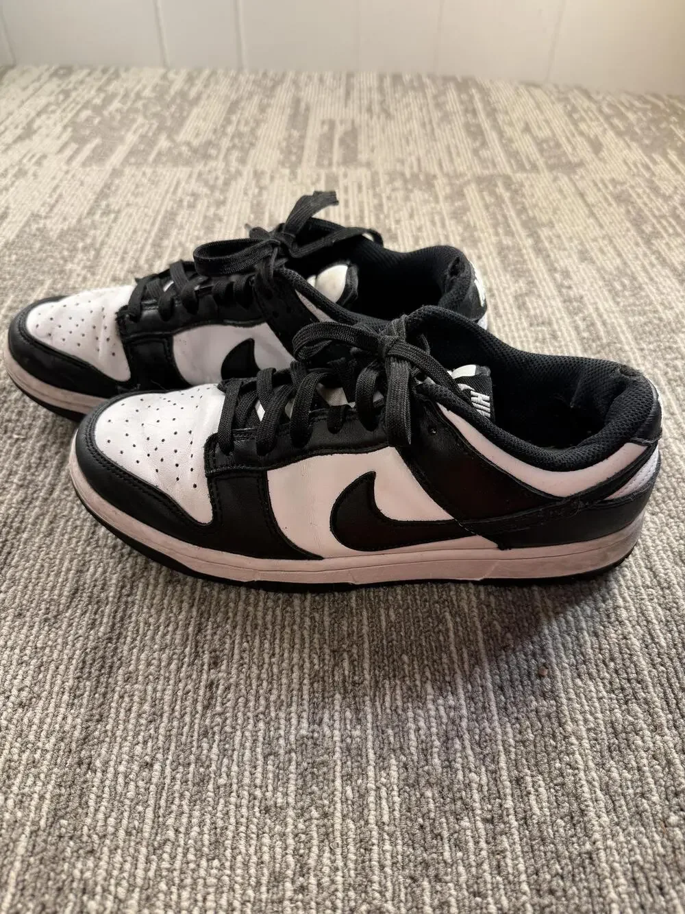 Nike Dunk Low Retro Shoes Mens Size 9 Black White Panda Dunks Casual DD1391-100